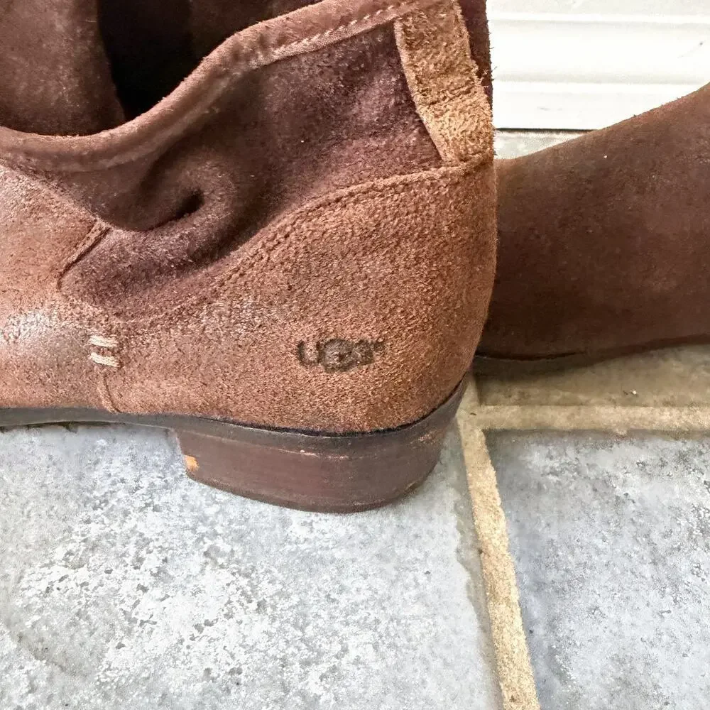 UGG Brown Suede Ankle Booties Zip Low Heel Women’s Size 6